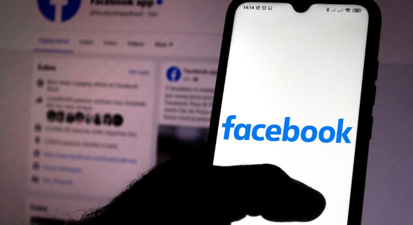 Tízezreket oldanak fel a kormány Facebook-oldalán