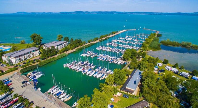 Balatonszemes megelőzte Siófokot, már a Balaton második legdrágább települése