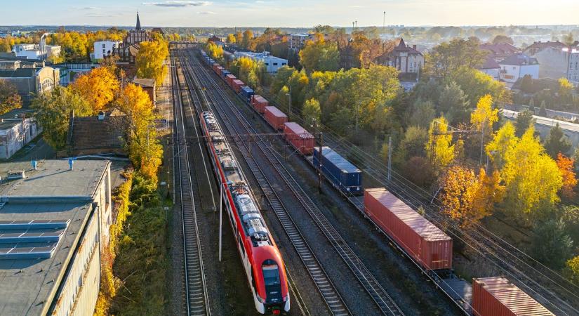 Reggel jött Vitézy Dávid friss közleménye a leállt vonatokról