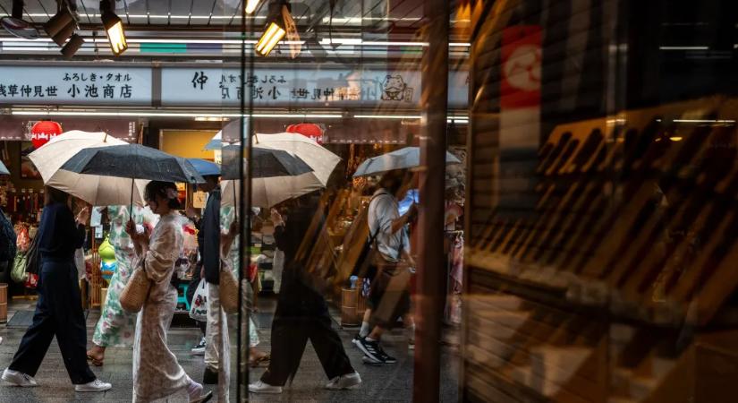 Háromszorosára emeli a turistaadót Japán