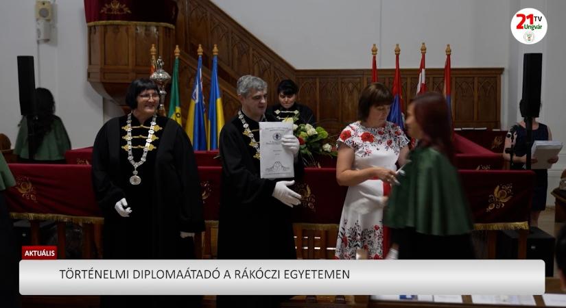 Aktuális (2026.07.01) Történelmi diplomaátadó a Rákóczi egyetemen (videó)