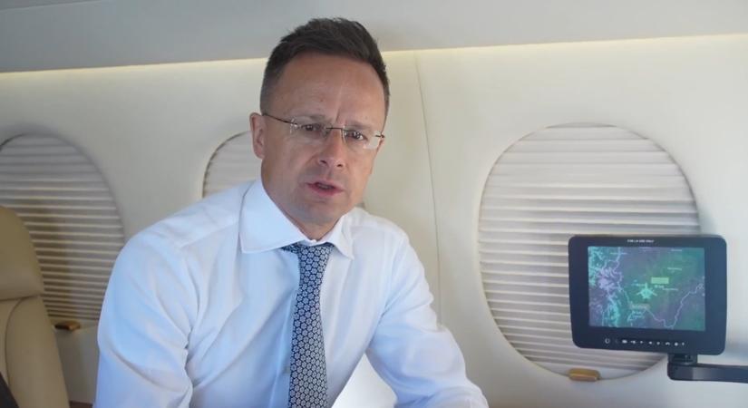 Szijjártó Péter tavaly több mint kétmilliárd forintért bérelt magánrepülőgépeket