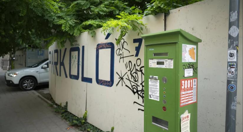Újbudán továbbra is lehet készpénzzel fizetni a parkolásért