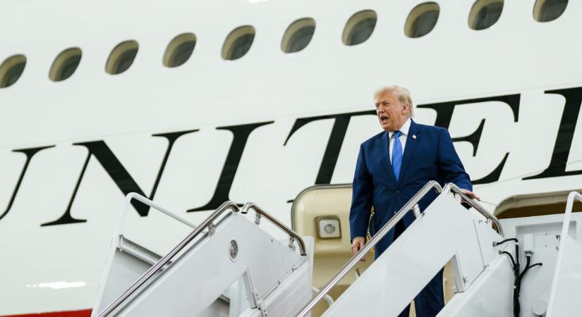 Donald Trump először repült a Katartól kapott elnöki különgéppel