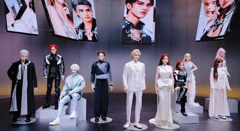 Más megint Kína: lélegzetelállító humanoid robotot mutatott be az UBTech (VIDEÓ)