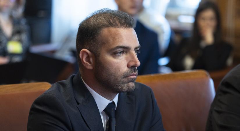 Tárkányi Zsolt a debreceni polgármesternek: Ön és a városvezetés megbukott. Távozzon!