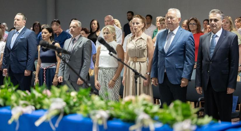Semmelweis-nap: elismeréseket adtak át az egészségügyi dolgozóknak a veszprémi kórházban (galéria)