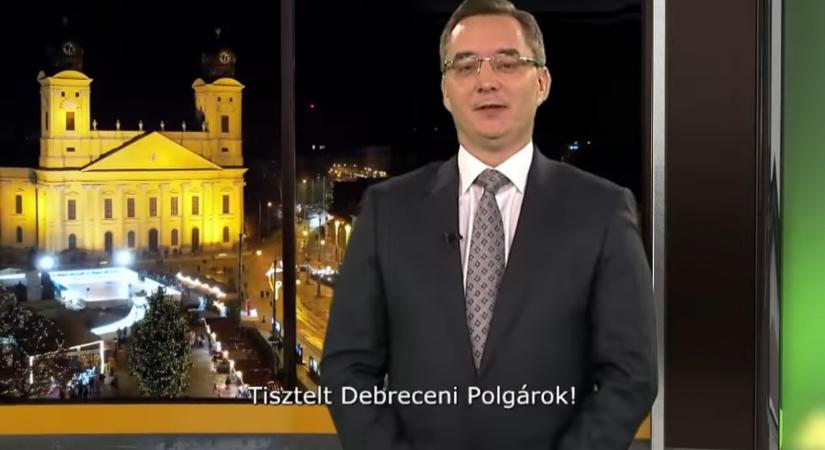 Politikai vihar Debrecenben: „Ön és a városvezetés megbukott, távozzon!” – a polgármester lemondását követeli a Tisza Párt
