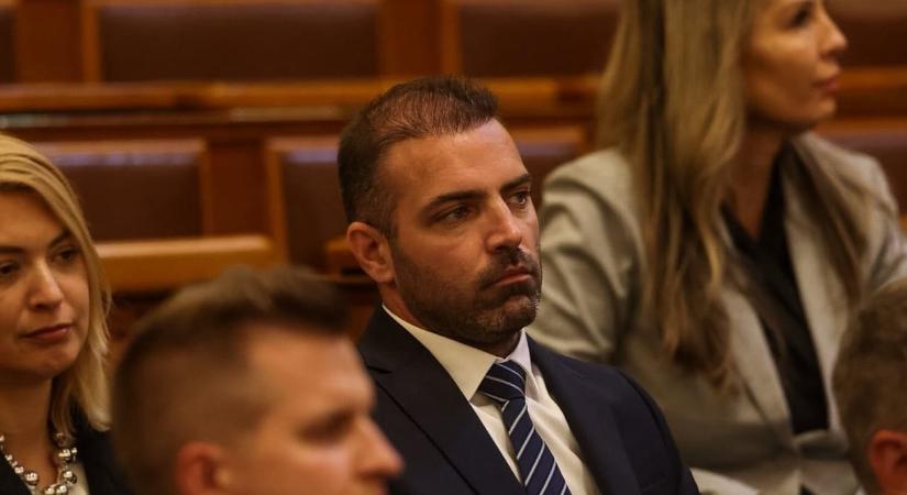 Tárkányi Zsolt lemondásra szólította fel a debreceni polgármestert, akinek éppen ma lett elege a Semcorp szabálytalanságaiból