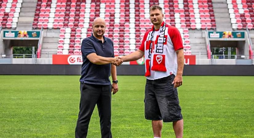 Támadót szerződtetett az NB II-es DVTK, többekkel még tárgyalnak, s távozó is van