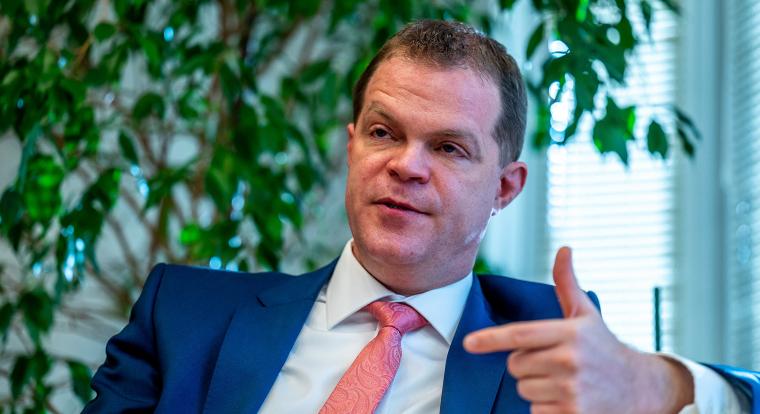 Felmentették Koltay Andrást az NMHH éléről