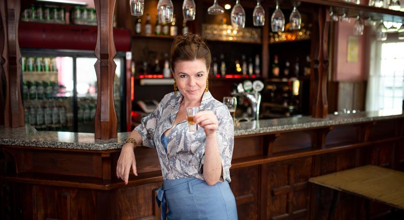 Györgyi Anna drámai vallomása a szorongásáról és az édesapja haláláról – Fájó pont a Mi kis falunk sztárjának születésnapján