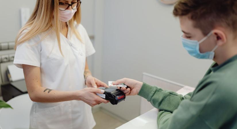 A MetaMask új szolgáltatása akár 4%-os hozamot és közvetlen kártyás fizetést kínál