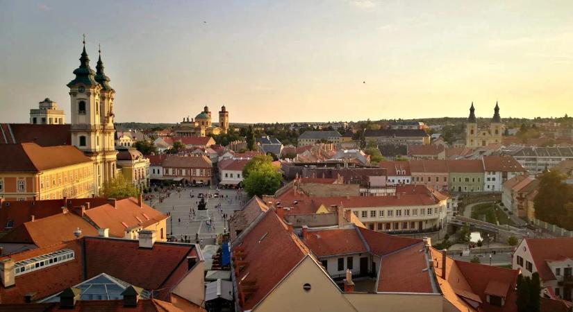 Javaslatokat vár Eger az október 23-i városi kitüntetésekre