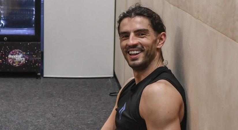 Rá sem ismerni Andrei Mangára, megmutatta az új partnerét – videó