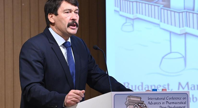 Áder szerint alkotmányos puccs lenne Sulyok elmozdítása