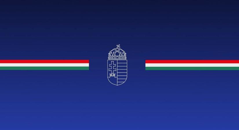 Tízezer embert hallgattattak el a kormány Facebook-oldalán, most vége a tiltásnak