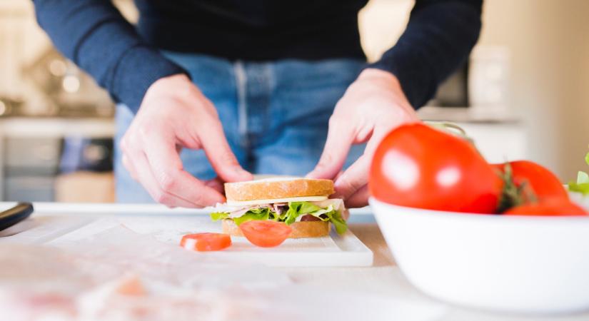 Ezt rontják el sokan a szendvicskészítésnél nyáron – Mutatjuk, mit javasol a dietetikus