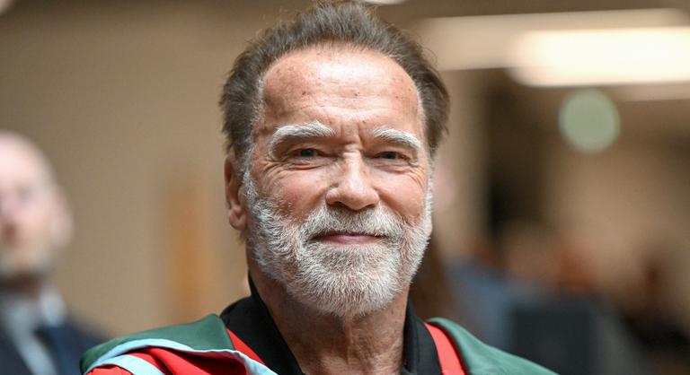 Arnold Schwarzenegger összeadott egy párt a Halászbástyán