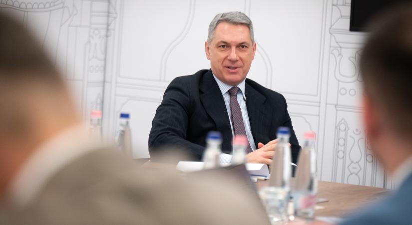 Felfedték, amit Lázár javaslatára eltitkoltak