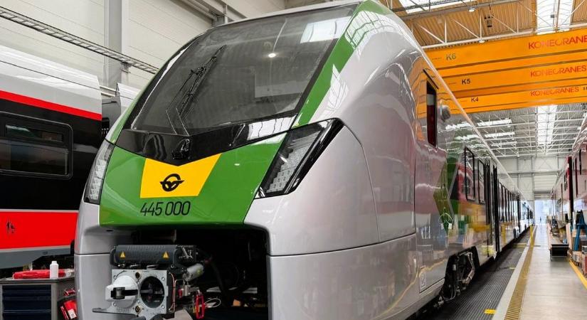 Hamarosan elkészül a GYSEV új InterCity-motorvonatainak első négy járműve