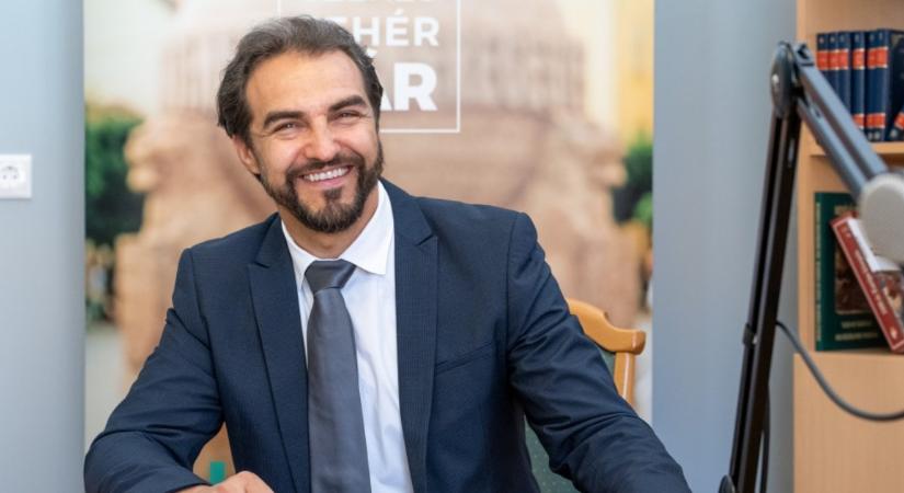 Dolhai Attila: nem lobbiztam a színházért - őszintén Cser-Palkovicsról, Hankóról és Vidnyánszkyról