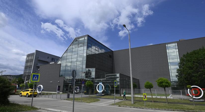 Meghallgatás nélkül választották meg a közmédia ideiglenes vezetőjét