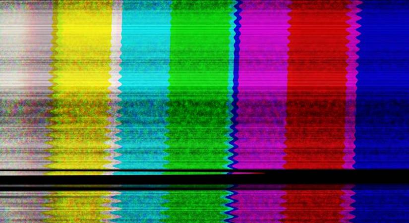 Nemcsak minket, a tévét és a netet is kikészíti a hőség: fontos figyelmeztetést adtak ki a szolgáltatók