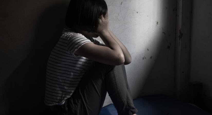 16 gyereket mentettek ki a horrorházból