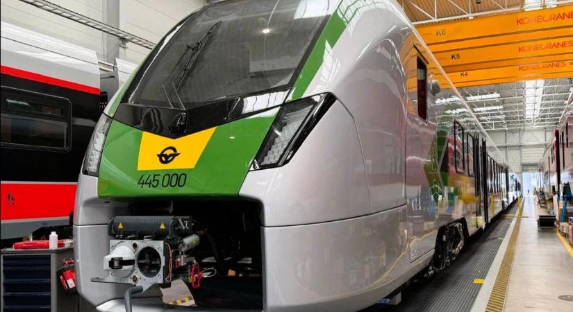 Teljes gőzzel halad a GYSEV új InterCity motorvonatainak gyártása