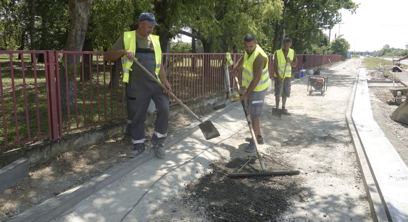 Korszerűbb utak és biztonságosabb közlekedés Polgáron