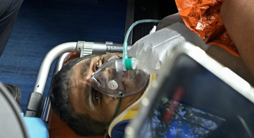 Nyolc nappal a földrengés után élve mentettek ki egy férfit a romok alól Venezuelában – videó