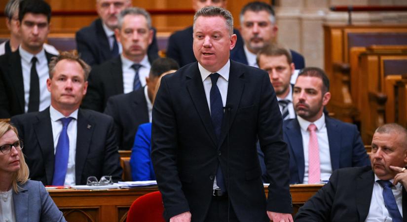 A Belügyminisztérium is tisztítótüzet indított, változások a rendőrségnél és a katasztrófavédelemnél