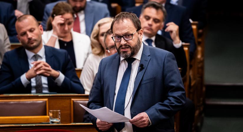 Nyilvános pályázatot írnak ki a NAV elnöki pozíciójára, Kármán András bejelentette az adóhivatal átalakítását