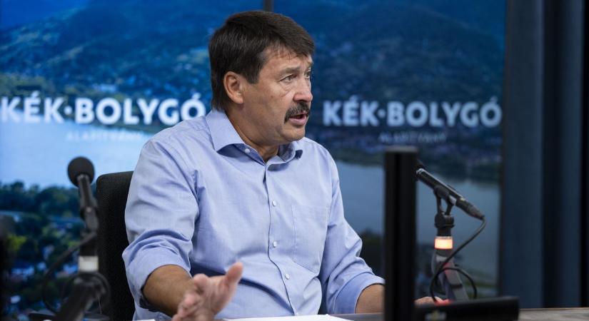 Áder János felszólította Magyar Pétert, hogy bizonyítsa a róla szóló állításait, vagy kérjen bocsánatot