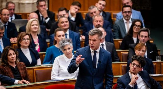 SZUBJEKTÍV – Üzenet Magyar Péter bírálóinak: nem lehet kesztyűs kézzel rendszert váltani