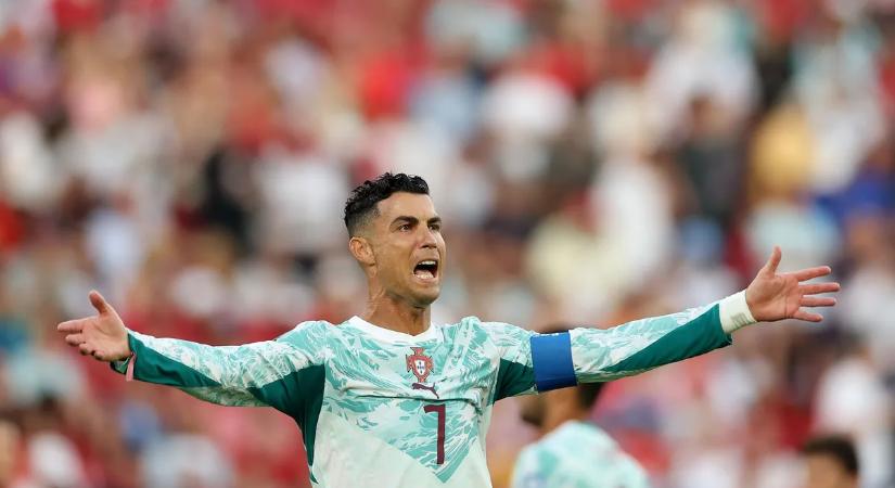 Ez mennyin múlt? – képen a les CR7 első, elvett góljánál