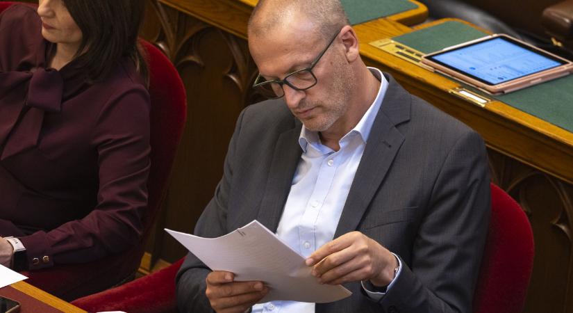 Átvilágítja a kormány a Nemzeti Együttműködési Alap működését