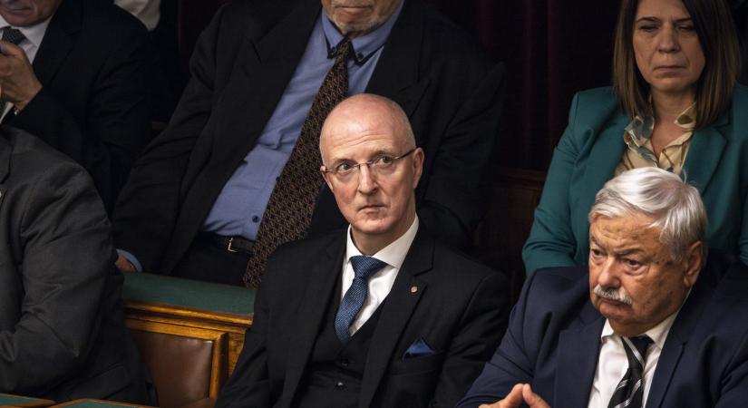 Nem örülnek a bírák, hogy az új kormány rájuk lőcsölné vezetőik eltávolítását