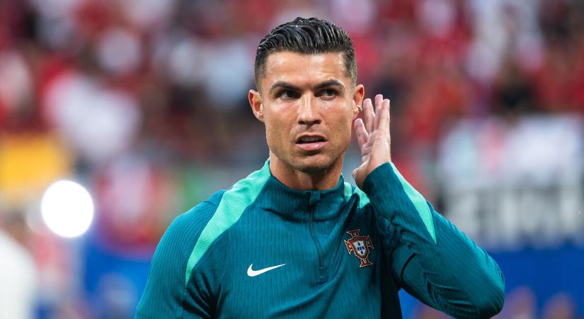 Cristiano Ronaldo jött ki győztesen a legendák párharcából, hengereltek a spanyolok