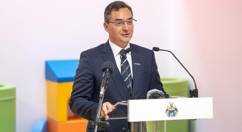 Visszautasítom Tárkányi Zsolt és Tompa Enikő lemondásra felszólító közleményének minden mondatát