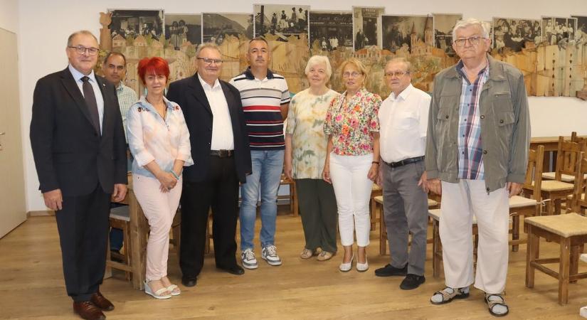 Ön szerint melyik zalai település tesz a legtöbbet az idősekért? Idén is keresik a két legjobbat