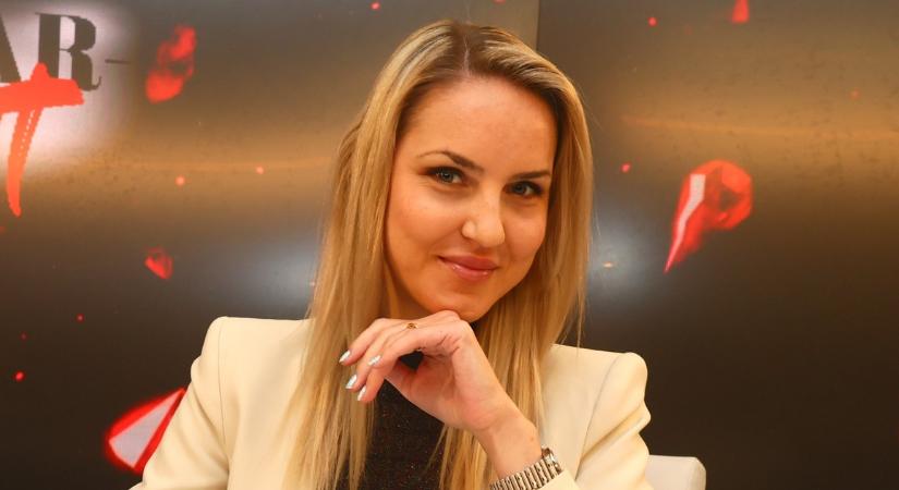 A TV2 sztárja nem akar esküvőt és családot alapítani a dúsgazdag párjával: „A gyermekvállalás kérdése sem foglalkoztat”