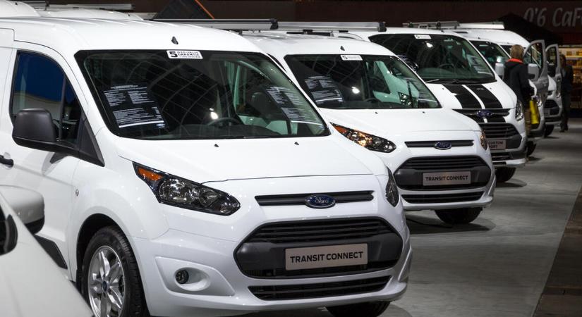 Bajban a Ford