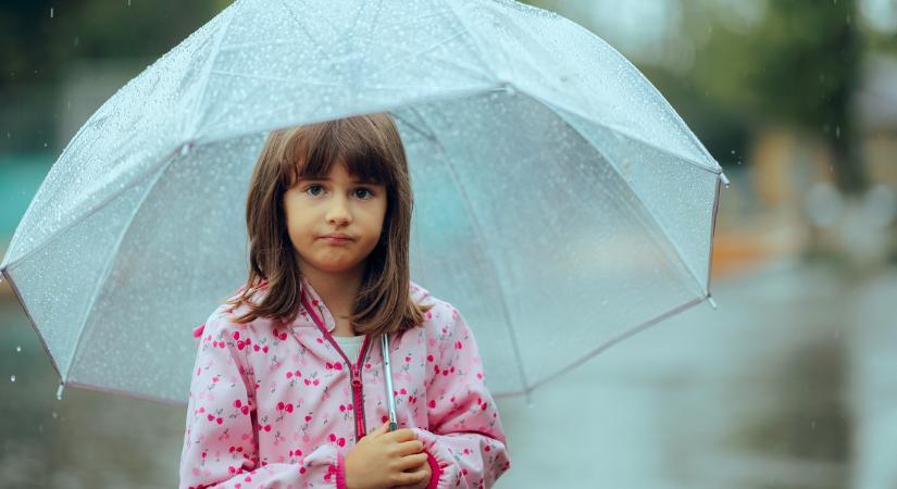 Jön a jégeső, 4 megyére adtak ki riasztást