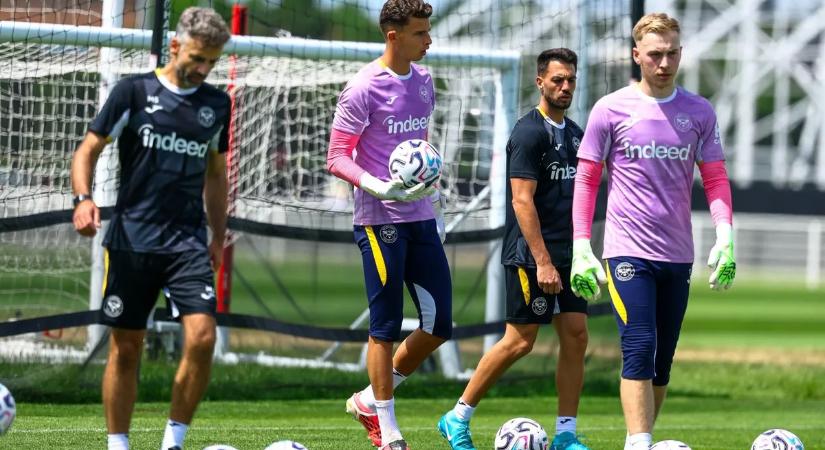 Fiatal magyar kapus készülhet a Premier League-csapatnál
