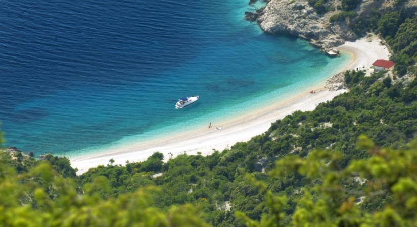 Az Adria rejtett kincsei – 5 mesés strand Horvátországban