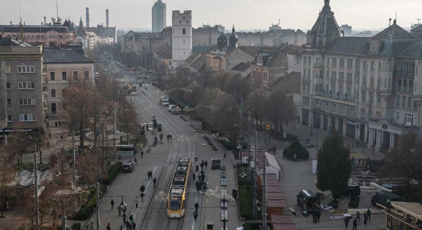 Végre megszépül az egyik legszebb debreceni palota