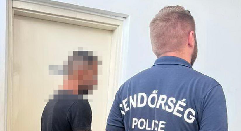 Szabadult volna az anyagtól, de a rendőrök sem álltak tétlenül