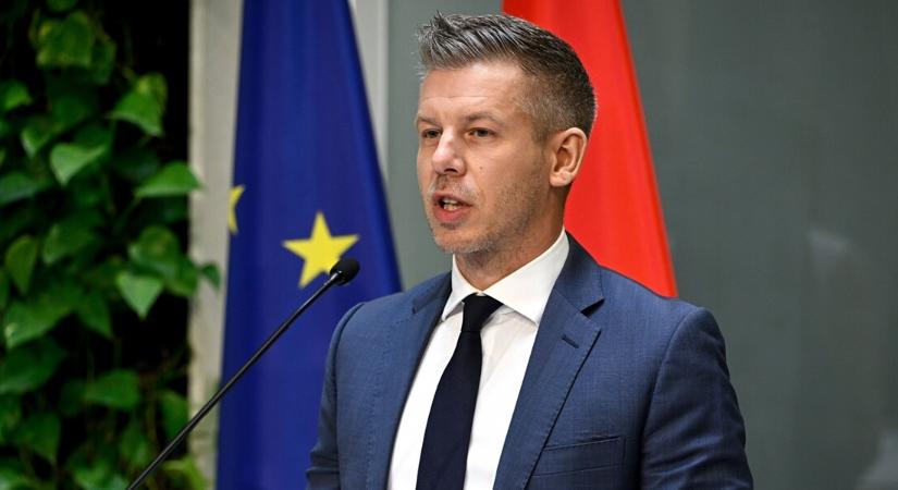 „Évek óta lapátolták ki a közpénzt” – Magyar Péter kemény kritikát fogalmazott meg
